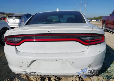 2015 Dodge Charger R/T z USA, uszkodzony, nr VIN 2C3CDXCT1FH778073